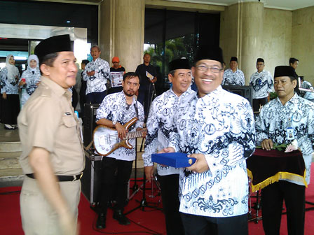 Pencarian PGRI Samarinda - Persatuan Guru Republik Indonesia Cabang Samarinda